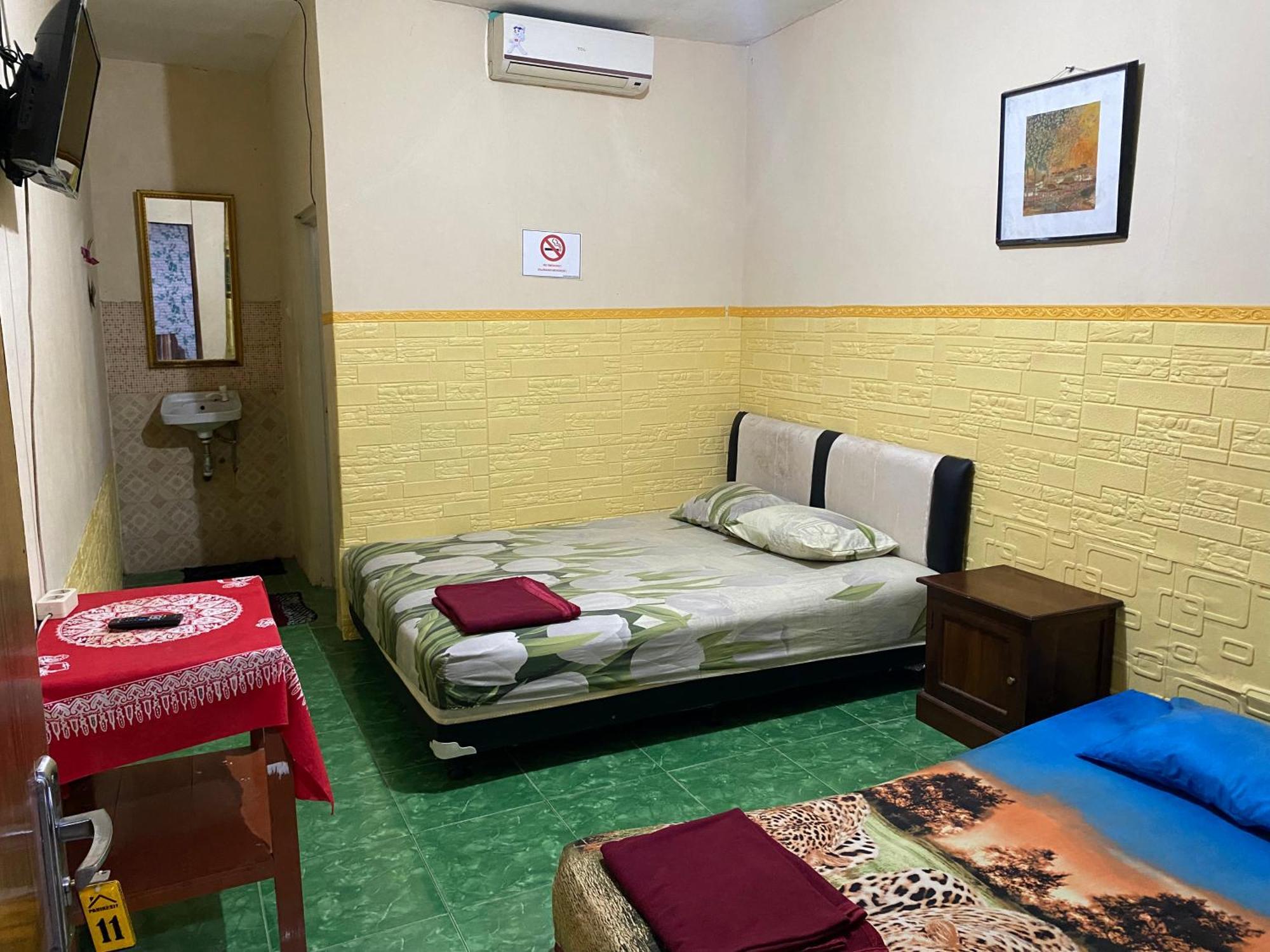 Parikesit Guest House Jogyakarta Zewnętrze zdjęcie