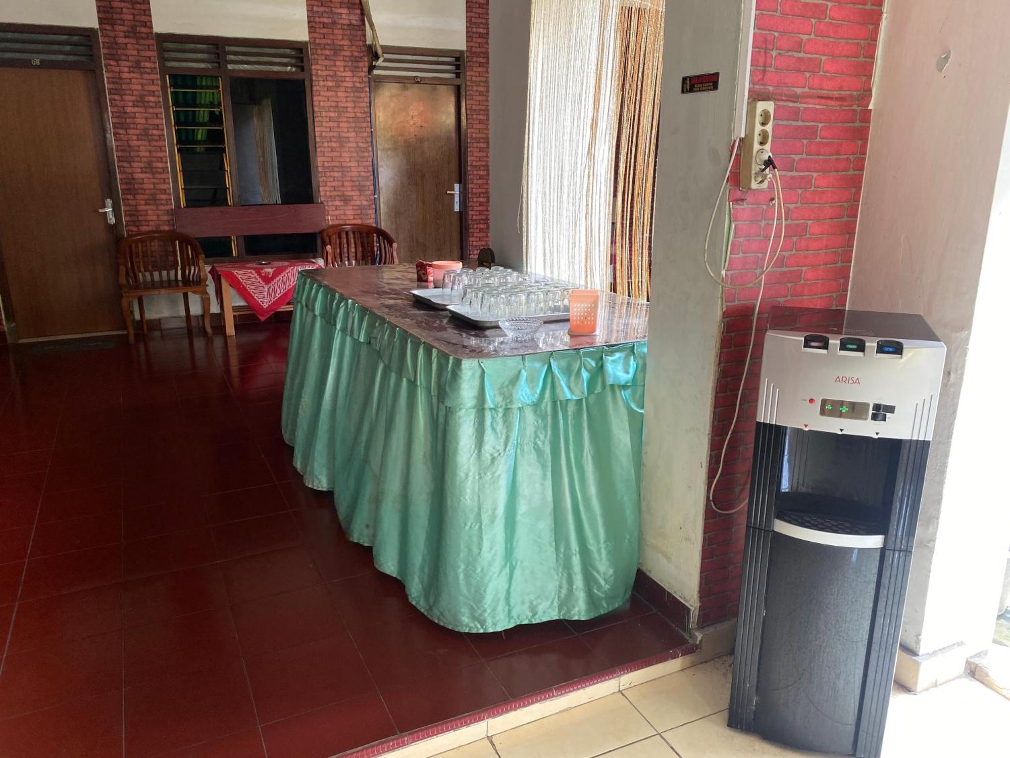 Parikesit Guest House Jogyakarta Zewnętrze zdjęcie