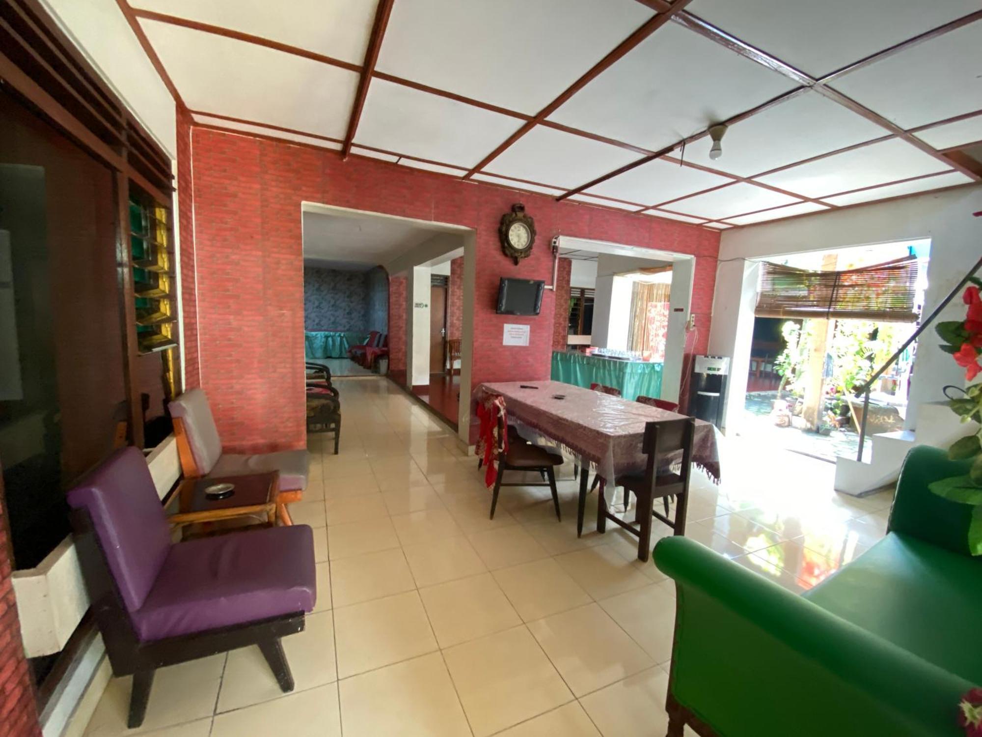 Parikesit Guest House Jogyakarta Zewnętrze zdjęcie