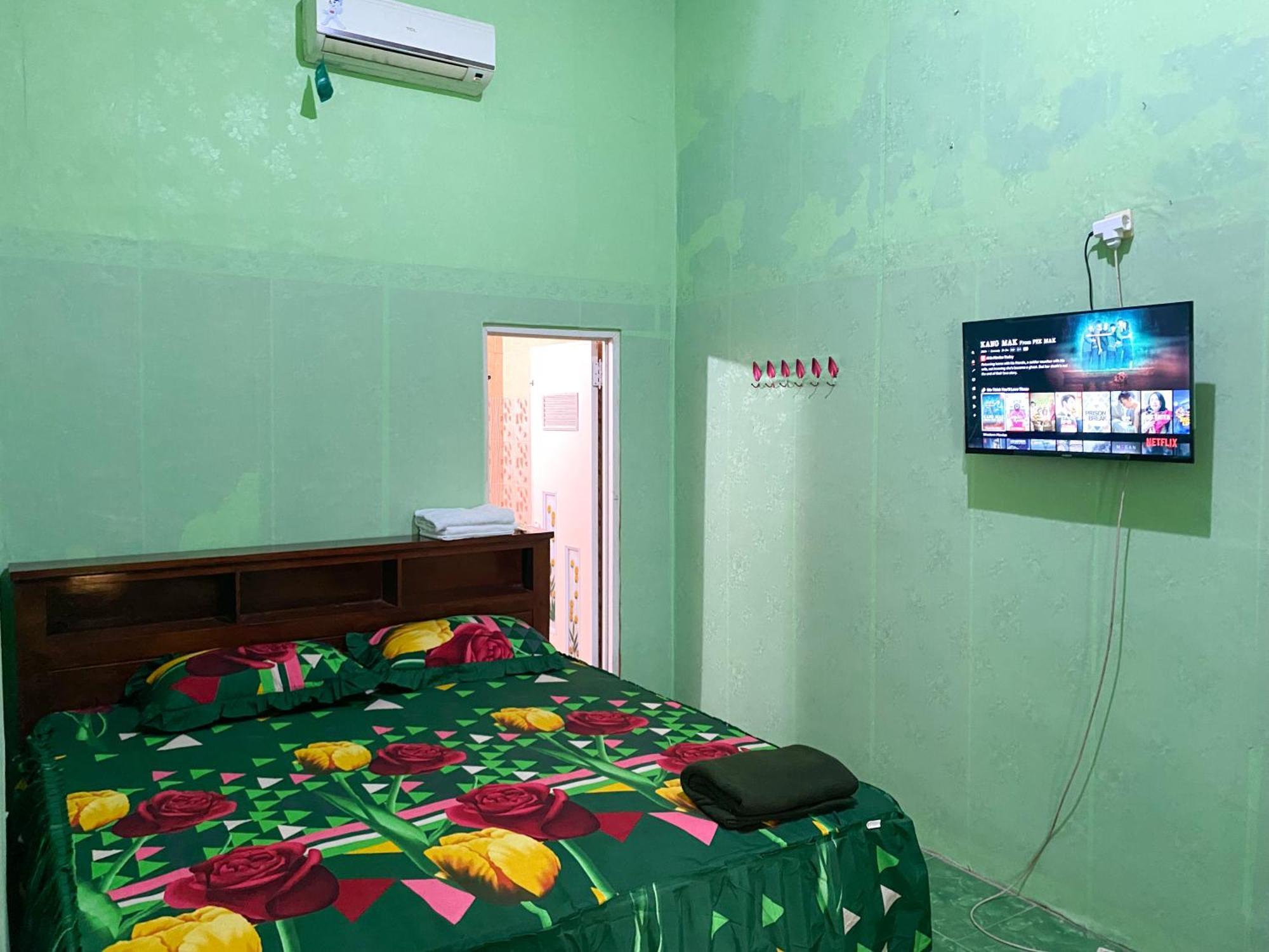 Parikesit Guest House Jogyakarta Zewnętrze zdjęcie